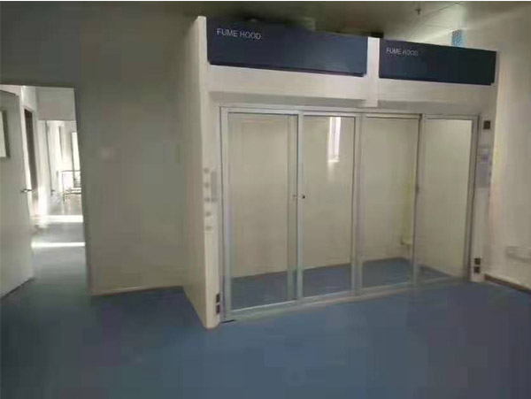 步入落地通風(fēng)柜