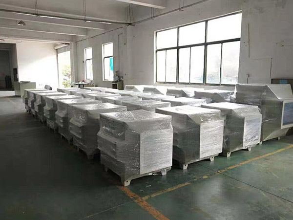 活性炭過濾箱